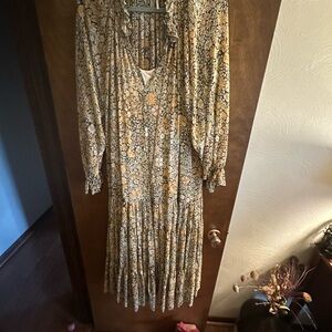 Free People Floral Long Sleeve Dress in Cream and Tan